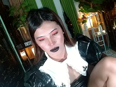 Queen_kendalx19 webcam