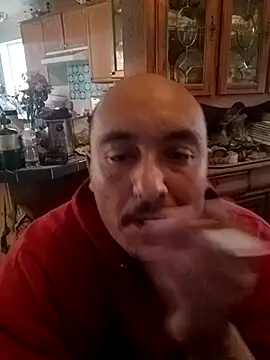 Cutieguyspanks webcam