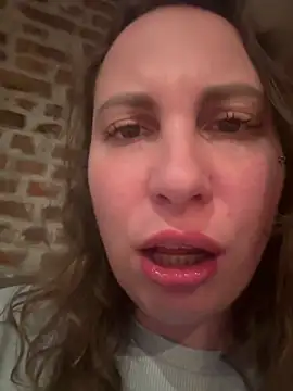 yanacool007 (F young) - Suck dildo