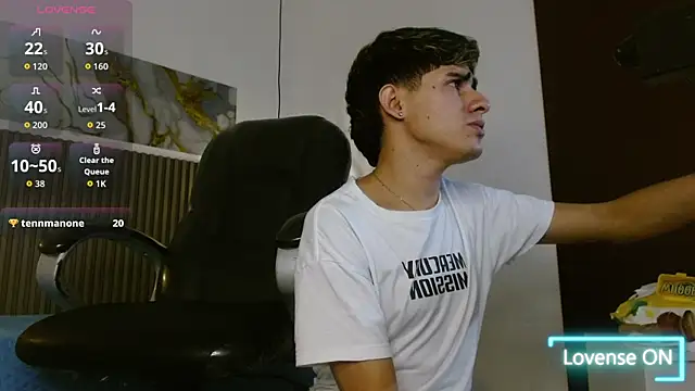 dyla_n18 (M young) - show feet, cum , ass and cock