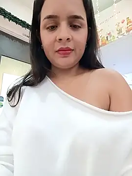 Julieth_hot-69 webcam