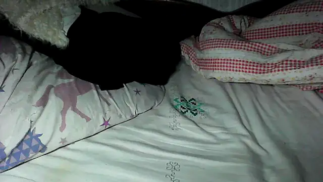 Alma_Evelynne webcam