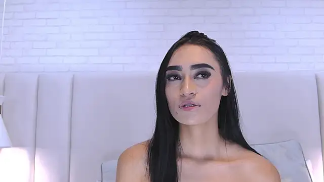 Sophie_DearGB webcam