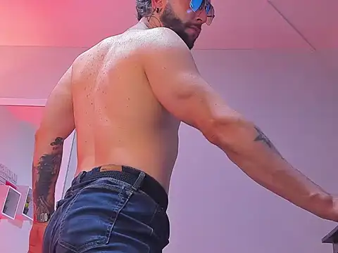 Supreme_Alpha webcam