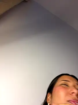 IsabellaJoness_ webcam