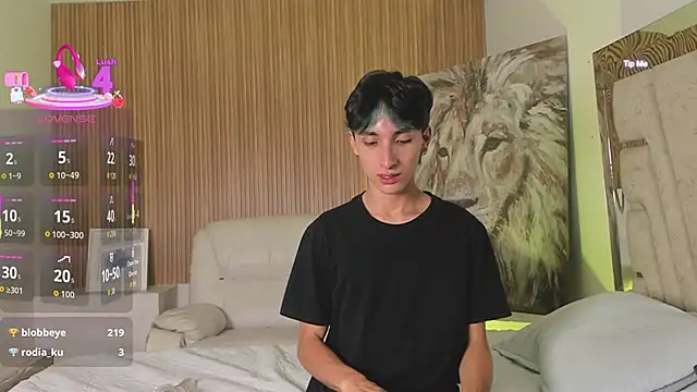 liampage_ (M twink) - DOGGY STYLE + FINGERING