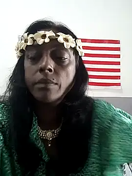 mamakarma1403 webcam