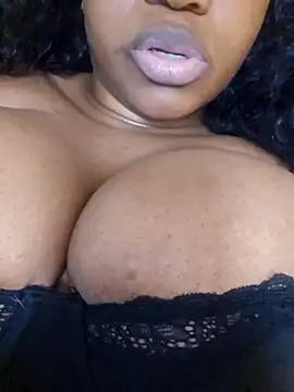 BoobWorldhere webcam