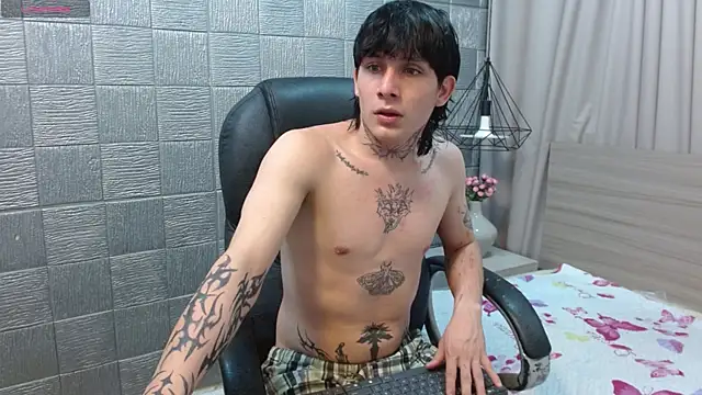 Iantwink18 webcam
