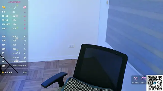 cinnamon_rosa webcam