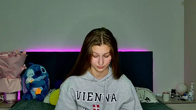 MissEmilyMiller webcam