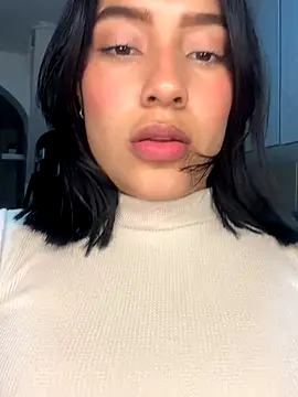 jacobss_gh live cam screenshot female on Tip.show – Interactive Live Cam Shows