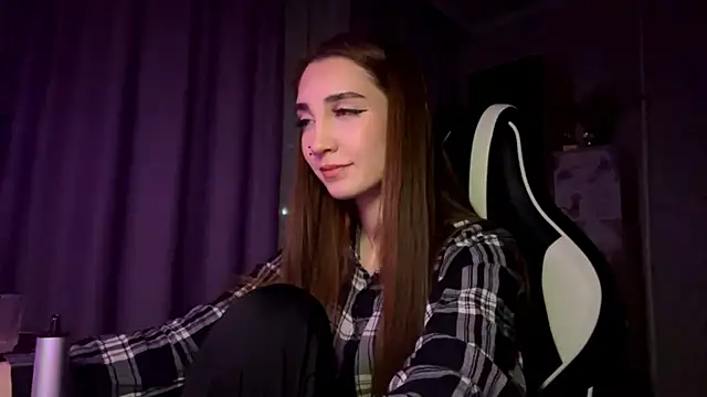 HollyPaw webcam stripchat model stream image