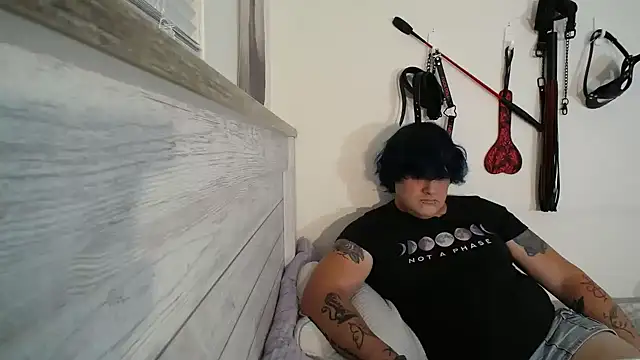 Julietserenity webcam