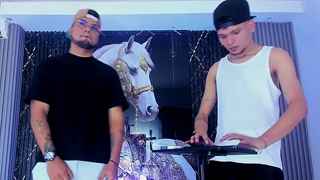 handsome_boys22 webcam