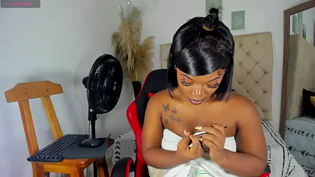 helena_copper_ webcam