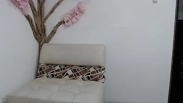 RoxanaCyrano_ webcam