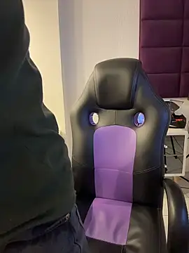 AdrianRinaldi webcam