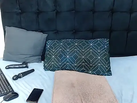 CaramelBootty webcam