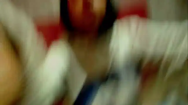 CarolineBrunx webcam