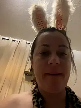 Lyannabuena69 webcam