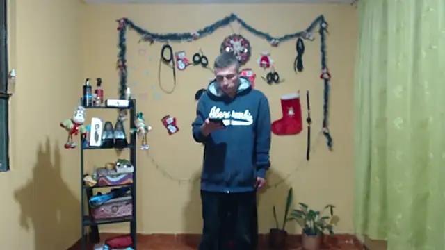 Violet_And_Smith webcam