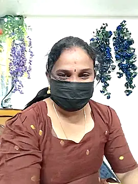 Tamil_Aathira webcam