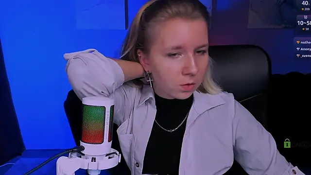 gloria_bubble webcam