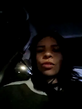 Viiolet_Stone webcam