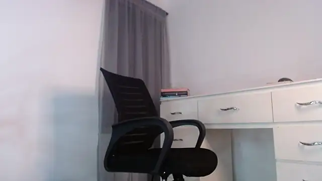 melody__bleir webcam