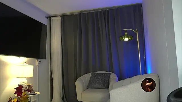 kendall_ruiz (F young) - ice in my nipples