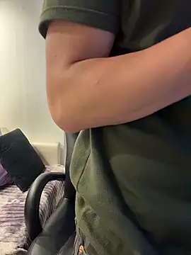 AdrianRinaldi webcam