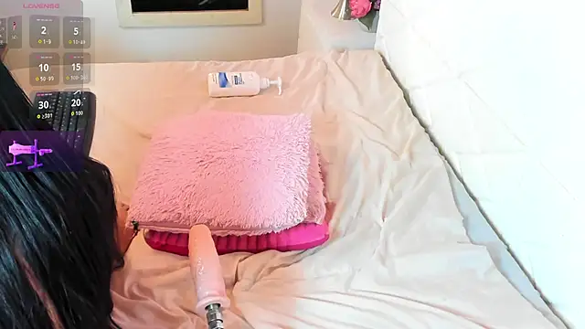 EsmeraldaLindsey webcam