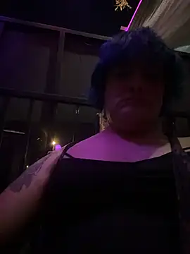 Julietserenity webcam