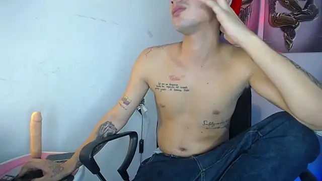 boy_latino_sex webcam