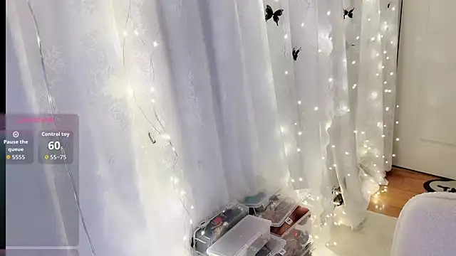 charlotte520 (Ask my age) - 听指挥10分钟