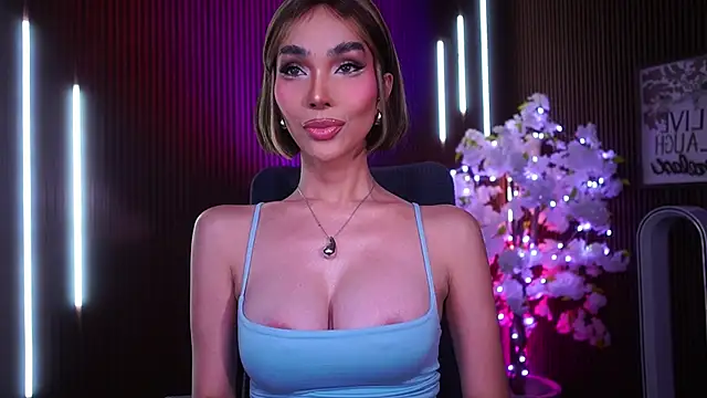 xxforyoureyesonlyxx webcam