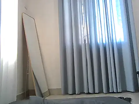 cumslut_selena69 webcam