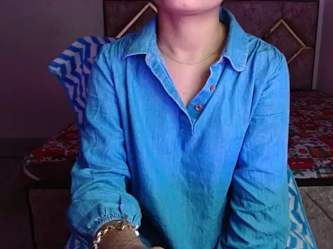 chiku-miku (F teen) - luv u av💖🫣