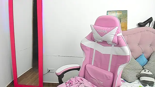 Katalina_novoa webcam