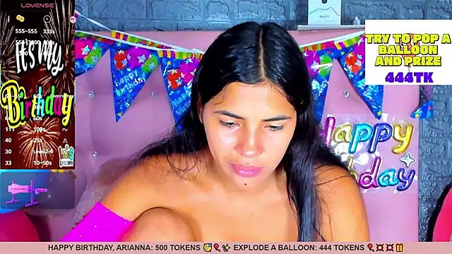 AriannaLewiis webcam