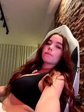 Webcam Model (carolynnetrujillo)  is live.Free join now!