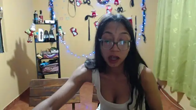 Violet_And_Smith webcam