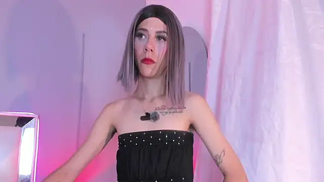 Darlyn_tenderhot__ webcam