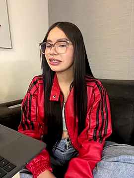 Karina16_pink webcam