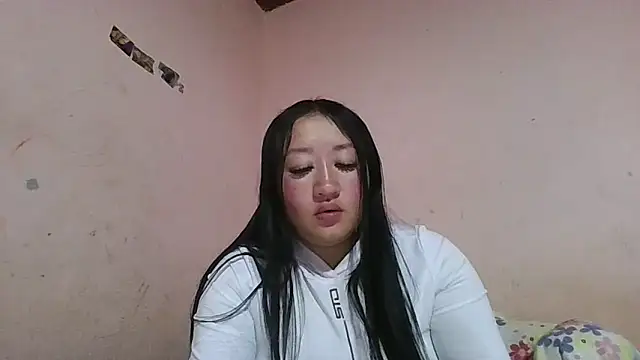 taylorveraaa - Taylorveraaa's free webcam - UK Sex Cams