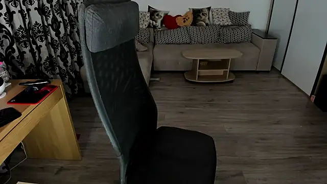 Charlotte_Diamonds webcam