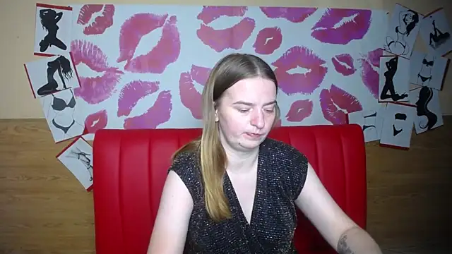 freyadak - FreyaDak's free webcam - UK Sex Cams