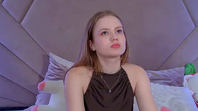 selinswarovski - SelinSwarovski's free webcam - UK Sex Cams