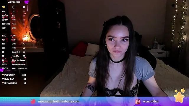 MoanaQliphoth webcam